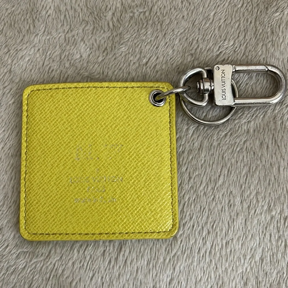 LOUIS VUITTON Damier Graphite Limited Edition Key holder/bag charm